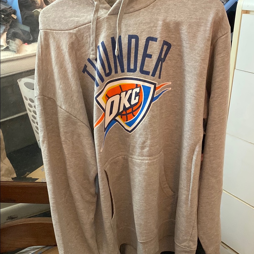Fanatics Gray OKC Thunder Sweatshirt